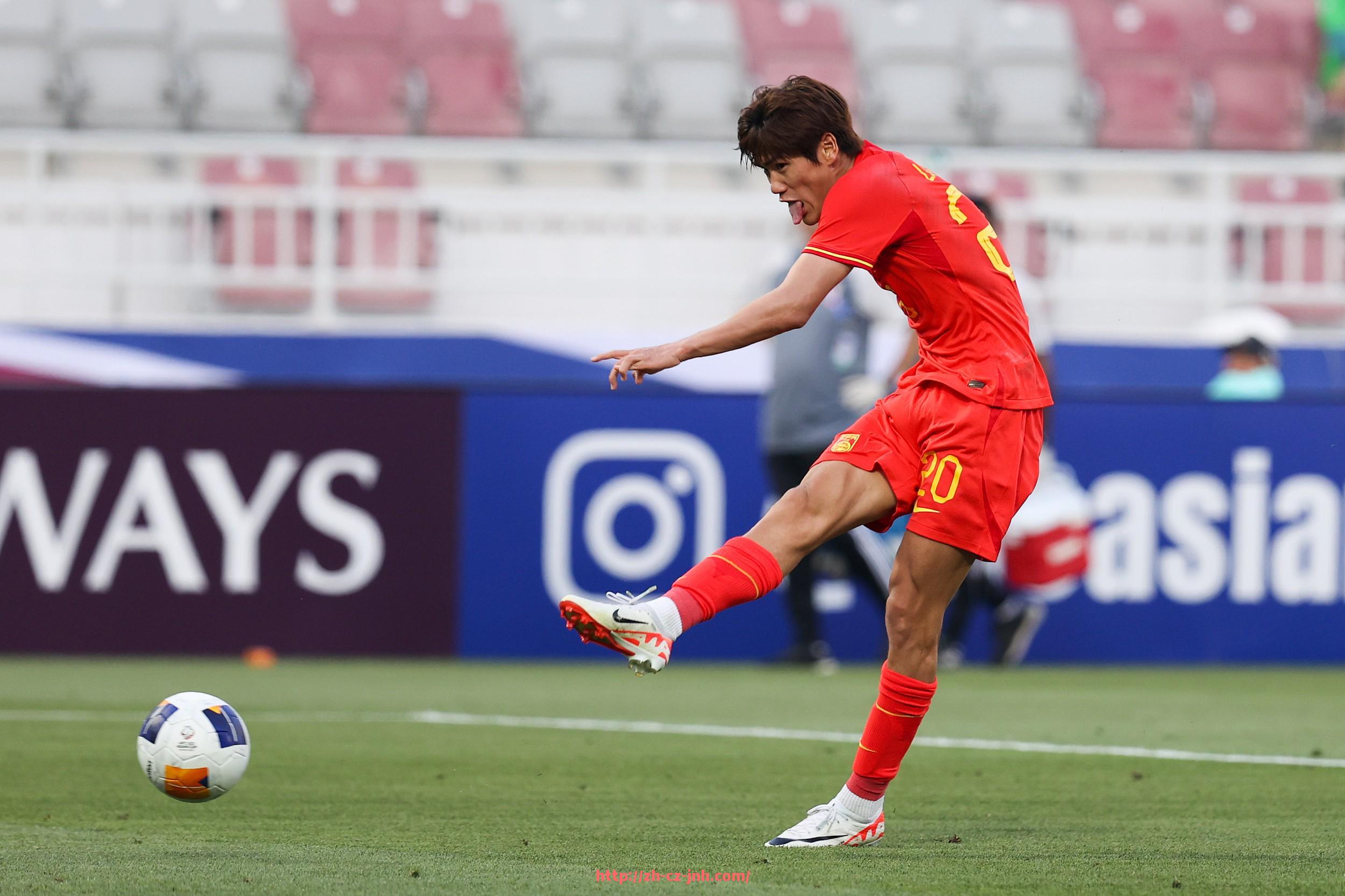 金年会-法甲经典中场组合及中场战术作用探讨